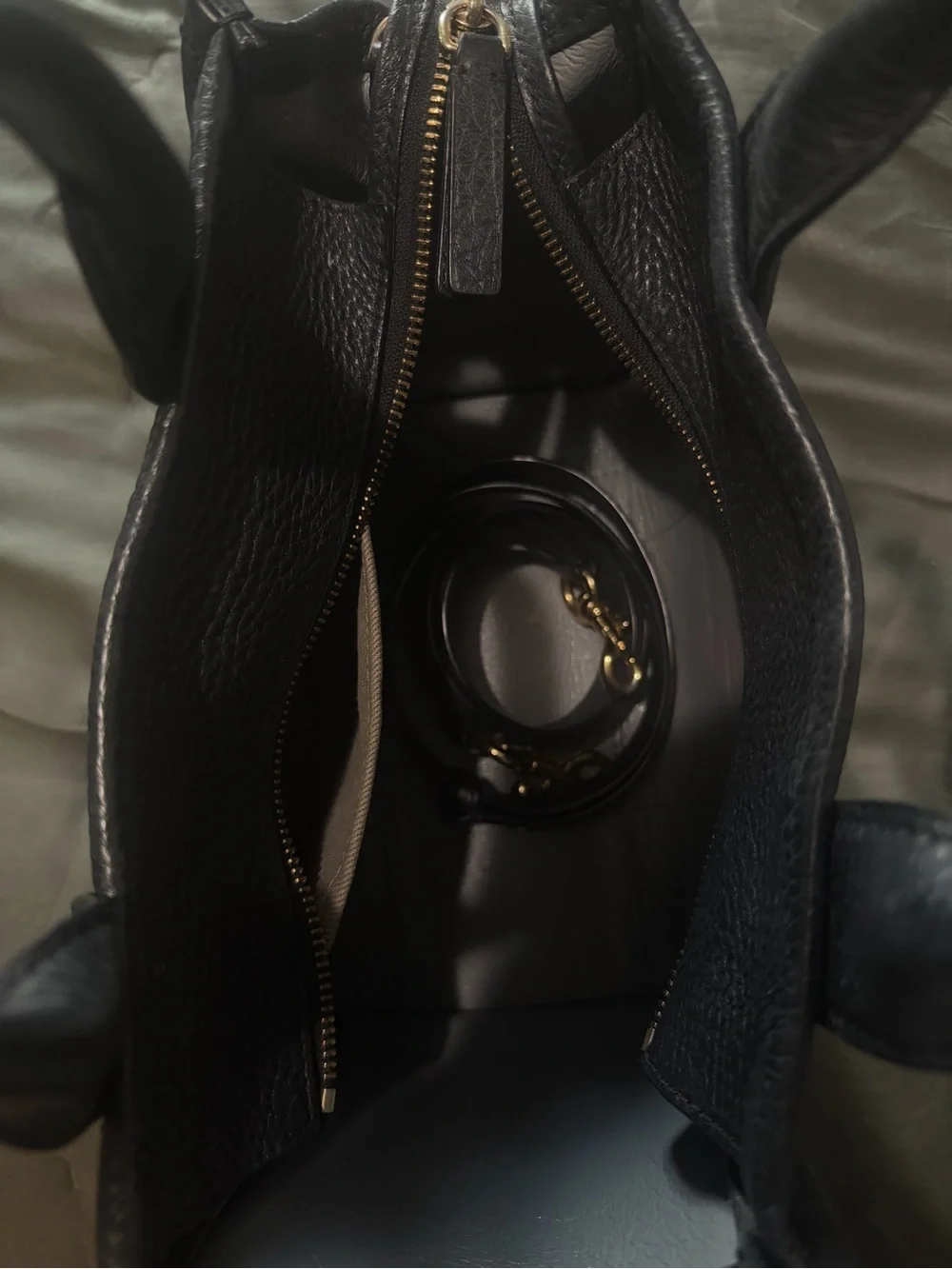 Marc Jacobs Black Pebbled Leather The Tote Bag